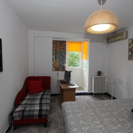 Апартаменты Piata Resita Host Бухарест Экстерьер фото
